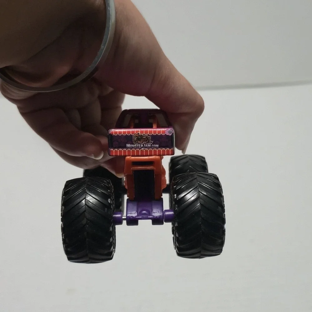 Monster Jam Lot of 4 Son-Uva Digger Whiplash Calavera Diecast 1:64 Truck Toy